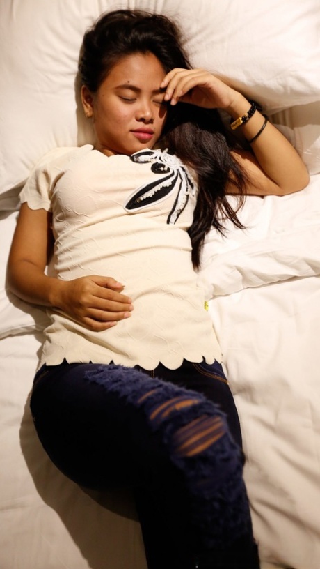 Pinay gratis naakt afbeeldingen