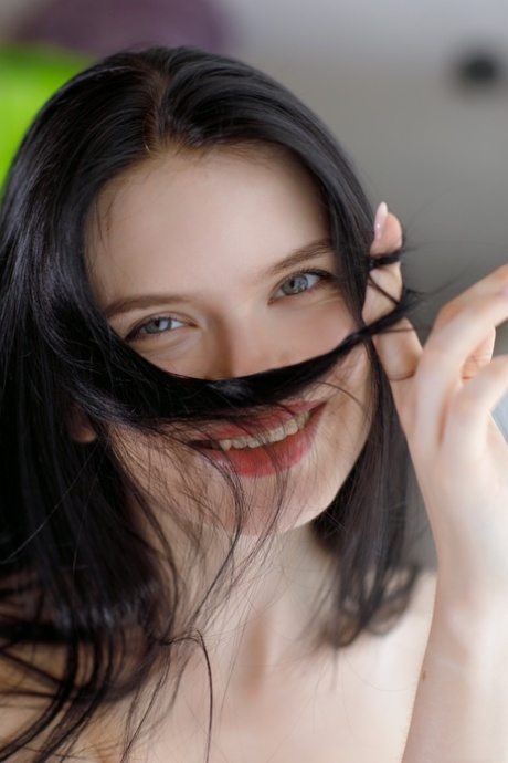 beautiful face sex photos