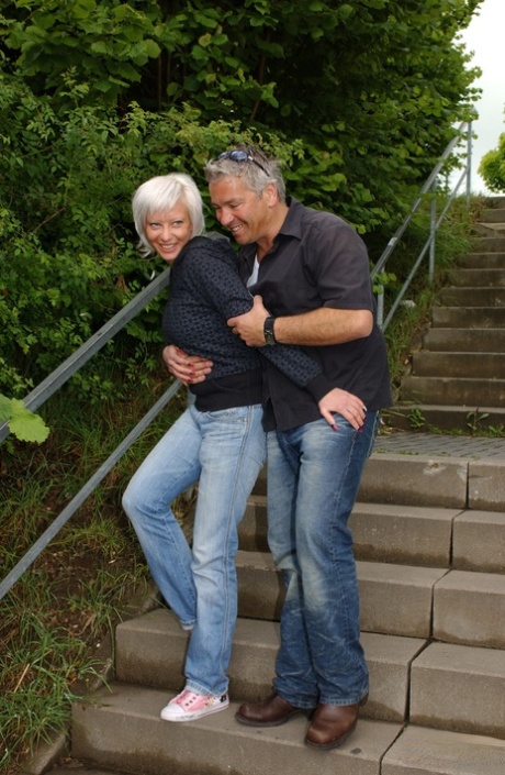 milf jeans erotisk porno img