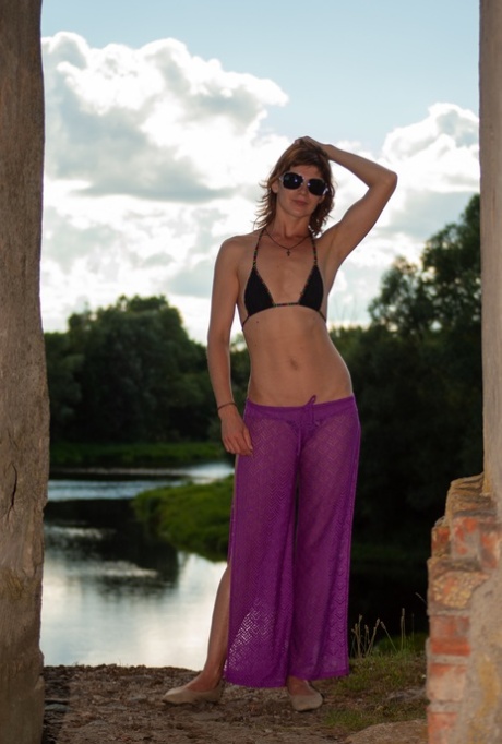 milf dal seno piatto artexxx immagine