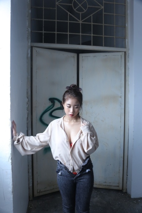 asian teen big tits hot sexy photo