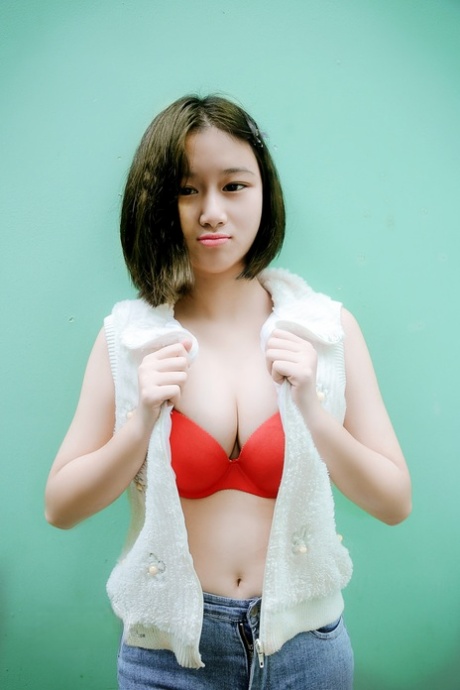 kurze Haare asiatisch schöne nackten fotos