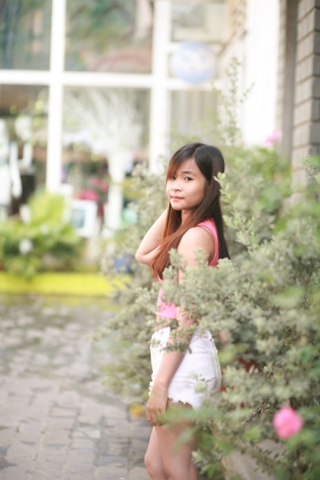 asiatisk babe hd pornographic bilder