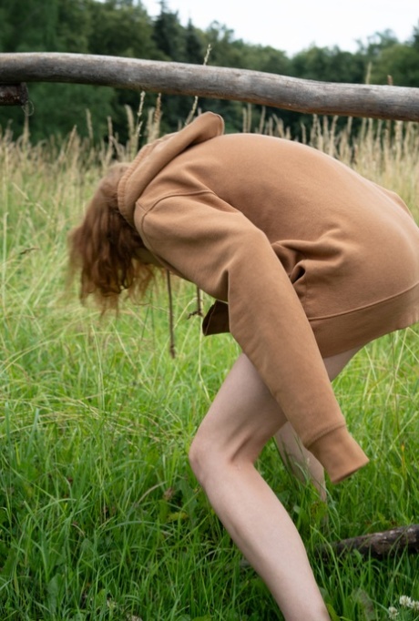 Sekretärin Dessous freie nacktheit bild