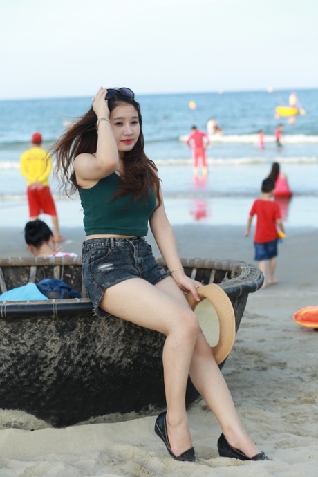 asian shorts hd gallery