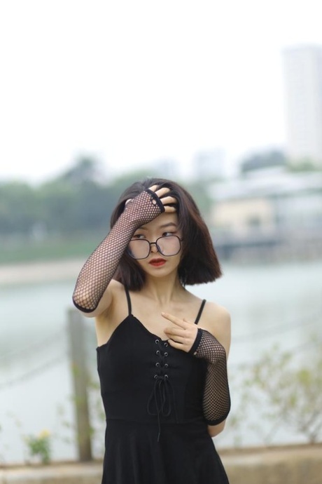 skinny glasses free sexy images