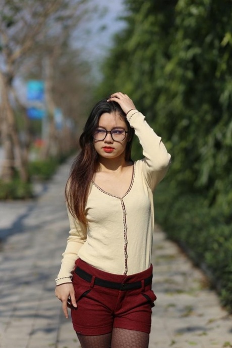asian outdoor free xxx archive