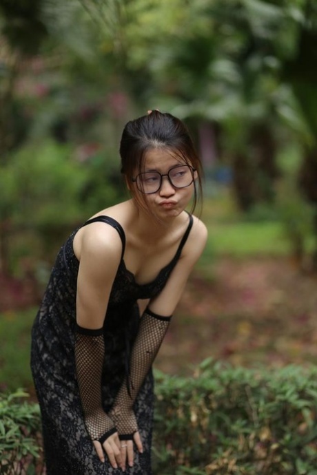 petite asian free xxx archive