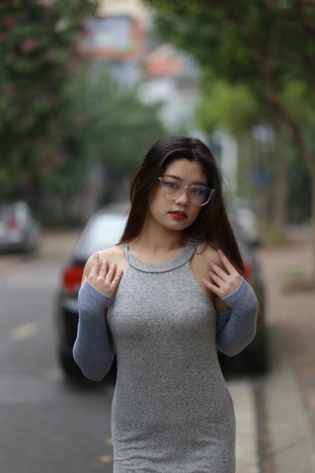 hermosa asiática bastante alta calidad imagen