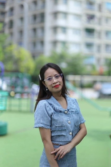 asian outdoor beautiful xxx pictures