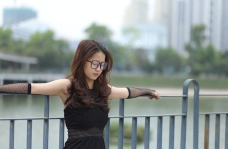 asian glasses free xxx image