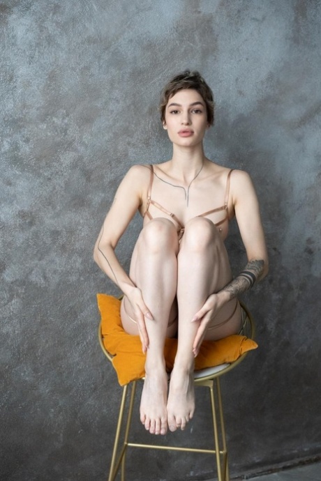 big feet porn images