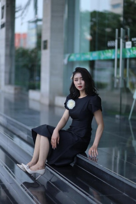 asian babe sexy nude pictures