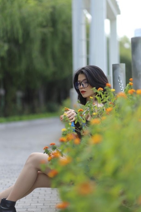 asian public sexy nudes picture