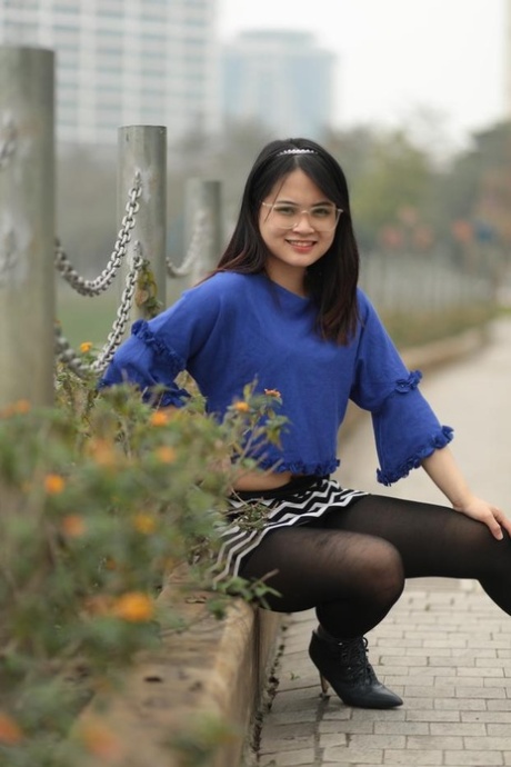 亚洲连裤袜 性感裸體 照片