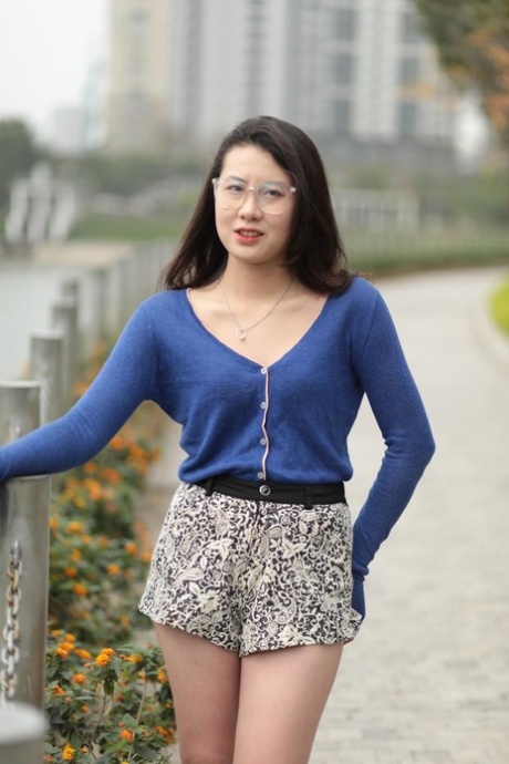 asian shorts beautiful porn pic