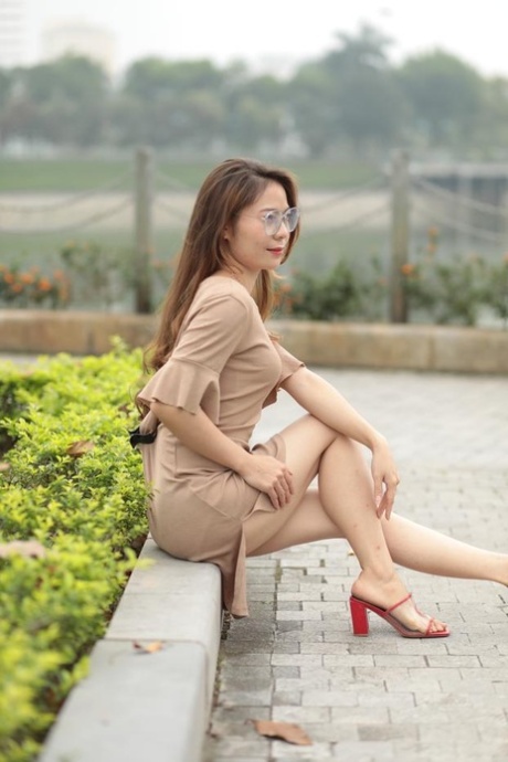 asian skirt erotic pics