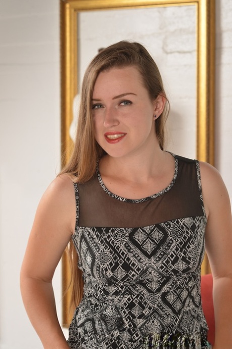 Rose Red top star pic