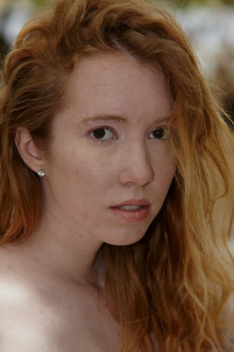 redhead outdoor sexy nude image