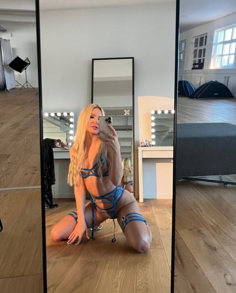 blond selfie xxx porno galleri