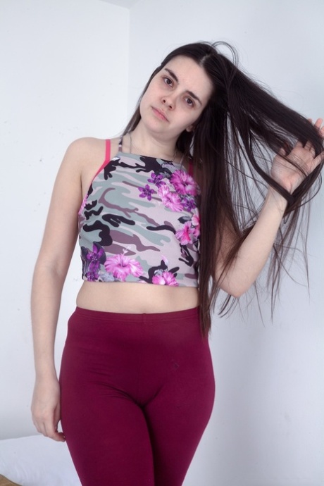 amateur yoga pants beautiful porn photo