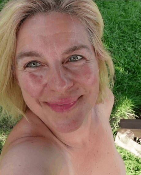 homemade selfie beautiful naked images