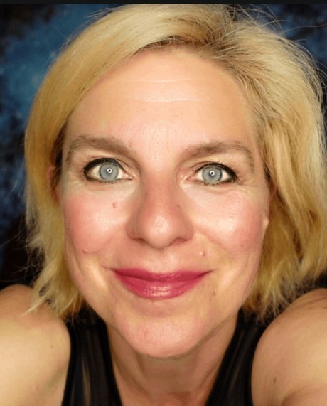 milf selfie hot porn image