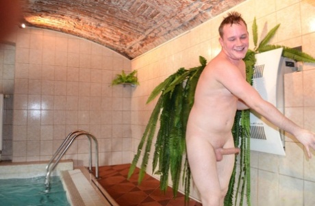 gay dilettante arte calda galleria