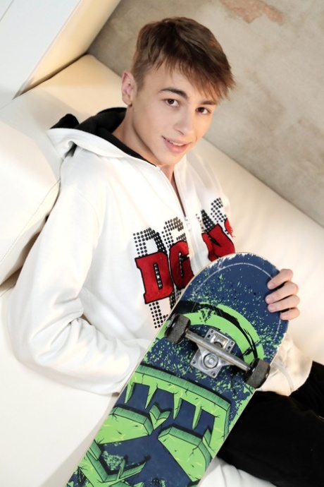 cute gay beautiful porn pics