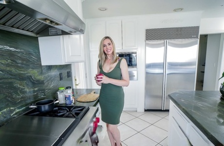 tall blonde milf beautiful naked image