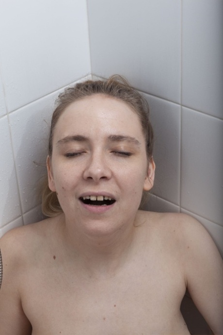 douche amateur chaud xxx des photos