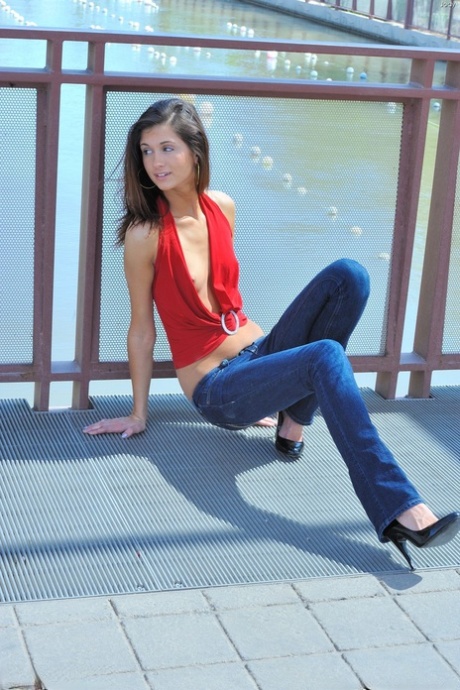 Presley Dawson exclusive pornstar photo