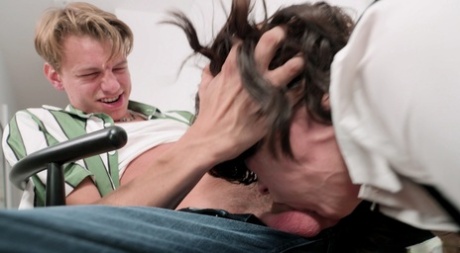 shemale deepthroat art porn gallery