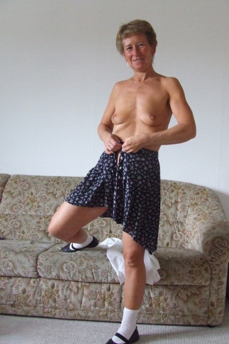 babička exkluzivní porno fotografie