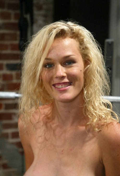 bionda naturale xxx carino fotografie