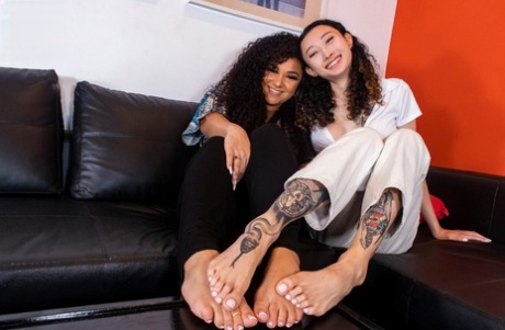 ladyboy fødder gratis hd arkiv