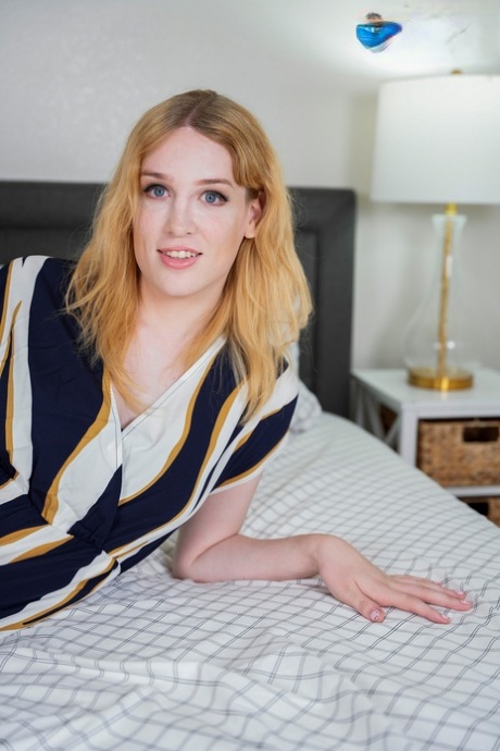 shemale dress sexy naked photo