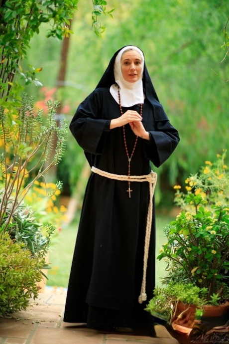 Nonne schöne hd galerie