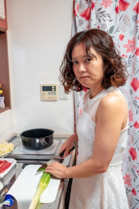 japanese mature xxx pics