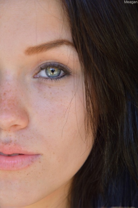 blue eyes exclusive gallery
