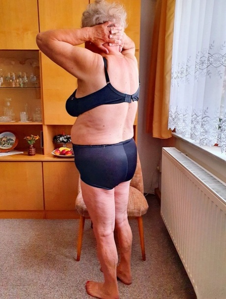 busty granny pornographic pictures