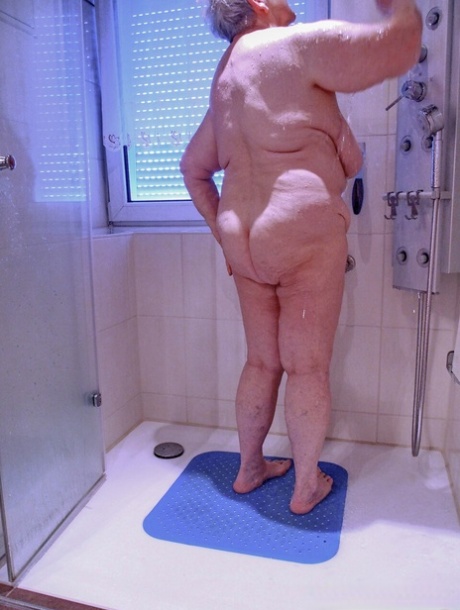 fat granny free sex photos