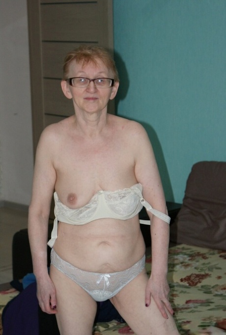 granny slut hot porn img