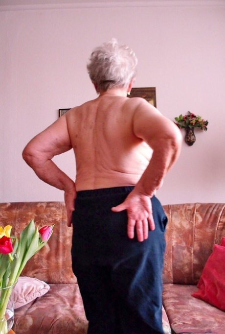 culo de abuela perfecto desnudo imagen