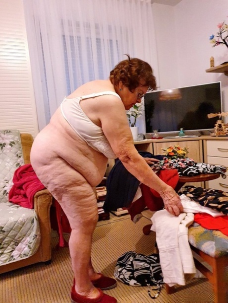thick granny hot sex pictures