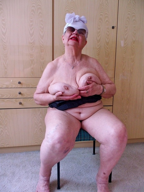 fette Oma top pornographische bilder
