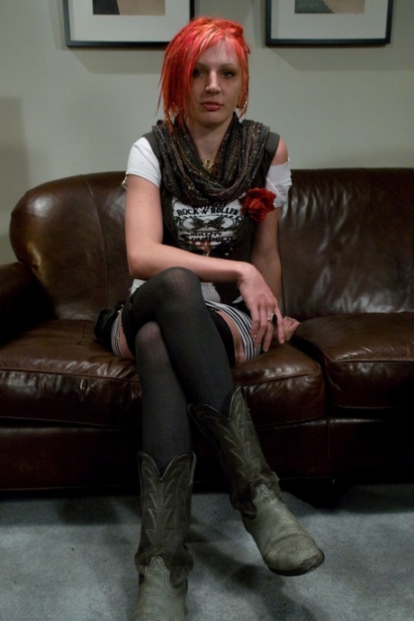 redhead pantyhose beautiful image