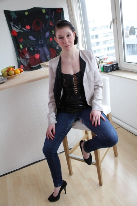 skinnskjørt xxx naken galleri