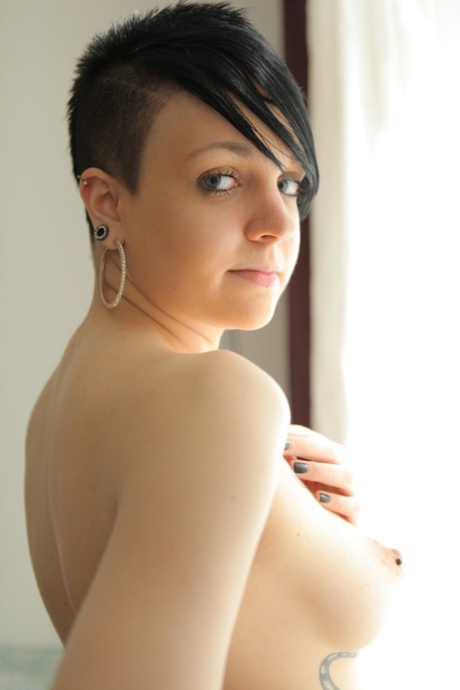 donna sola hd nudo galleria