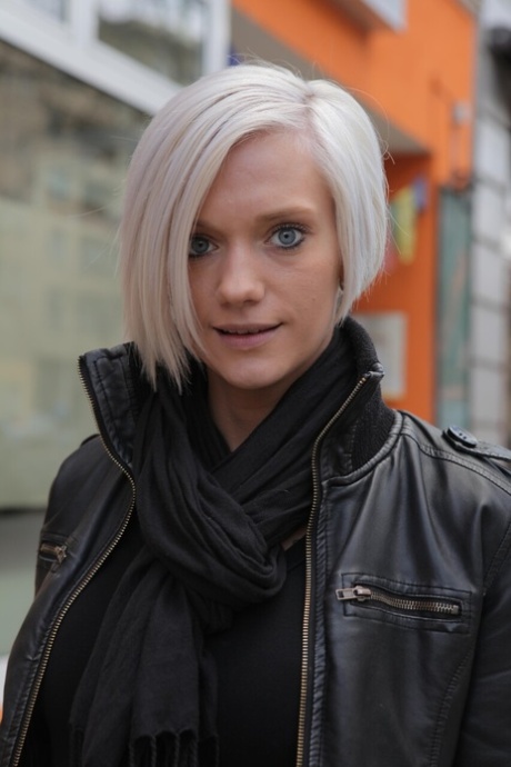 kort blond hår erotisk sex pic